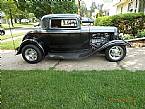 1932 Ford 2 Window Coupe Picture 2