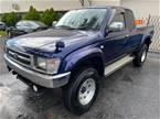 1997 Toyota Hilux Picture 2