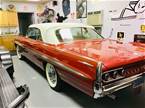 1961 Pontiac Bonneville Picture 2