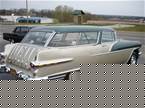 1956 Pontiac Safari Picture 2