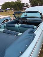 1961 Ford Galaxie Picture 2