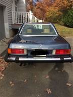 1984 Mercedes 380SL Picture 2