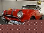 1955 Pontiac Chieftain Picture 2