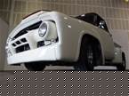 1954 Ford F100 Picture 2