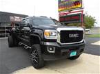 2015 GMC Sierra Picture 2