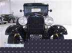 1932 Ford Model B Picture 2