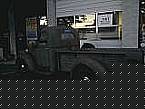 1940 International D2 Picture 2