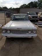 1962 Ford Fairlane Picture 2