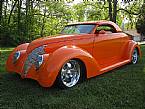 1939 Ford Roadster Picture 2