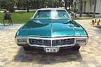 1969 Buick Riviera Picture 2