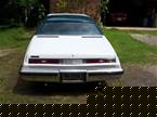 1976 Buick Riviera Picture 2