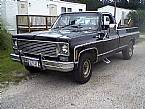 1977 Chevrolet Silverado Picture 2