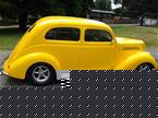 1937 Ford Deluxe Picture 2