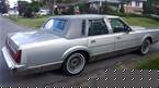 1986 Lincoln Town Car Picture 2