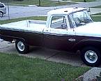 1966 Ford F100 Picture 2