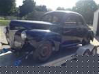 1941 Ford Super Deluxe Picture 2