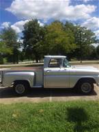 1963 Chevrolet C10 Picture 2