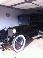 1918 Dodge Phaeton Picture 2