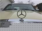 1983 Mercedes 300CD Picture 2