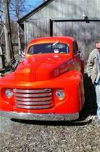 1948 Ford F100 Picture 2