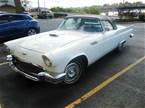 1957 Ford Thunderbird Picture 2