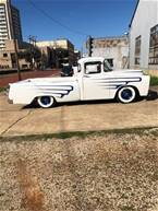 1957 Dodge D100 Picture 2