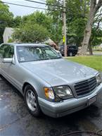 1997 Mercedes S420 Picture 2