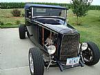 1930 Ford Model A Picture 2