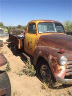 1950 Chevrolet 3800 Picture 2