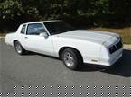 1986 Chevrolet Monte Carlo Picture 2