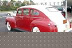 1940 Chrysler Royal Picture 2