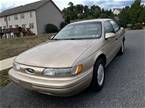 1993 Ford Taurus Picture 2