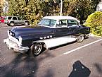 1953 Buick Roadmaster Picture 2
