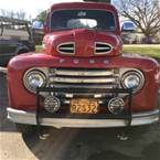 1949 Ford F3 Picture 2