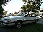 1990 Pontiac Sunbird Picture 2