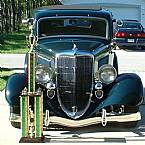 1934 Ford Tudor Picture 2