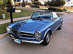 1965 Mercedes 230SL Picture 2