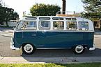 1967 Volkswagen Bus Picture 2