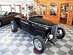 1932 Ford Roadster Picture 2