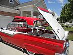1957 Ford Skyliner Picture 2