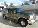 2001 Ford Excursion Picture 2