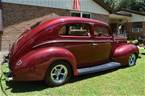 1940 Ford Sedan Picture 2