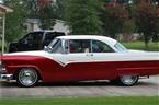 1955 Ford Victoria Picture 2