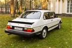 1985 Saab 900 Picture 2