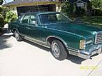 1977 Ford LTD Picture 2