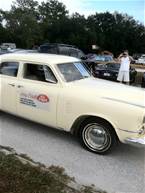 1949 Studebaker Commander Picture 2