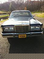 1985 Lincoln Town Car Picture 2