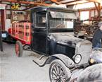 1927 Ford Flatbed Picture 2