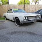 1967 Buick GS Picture 2