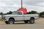 1970 Dodge D200 Picture 2